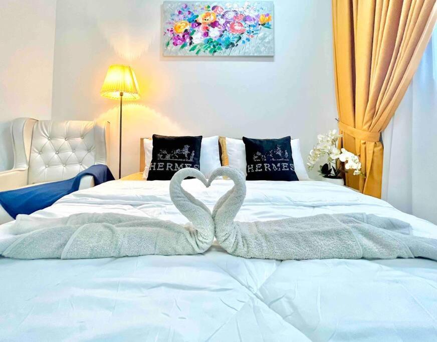 Alanis Studio Suite {Shortstay} Sepang Eksteriør bilde