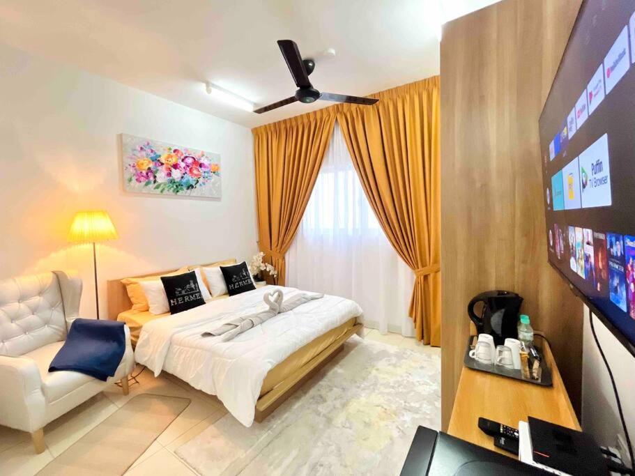Alanis Studio Suite {Shortstay} Sepang Eksteriør bilde