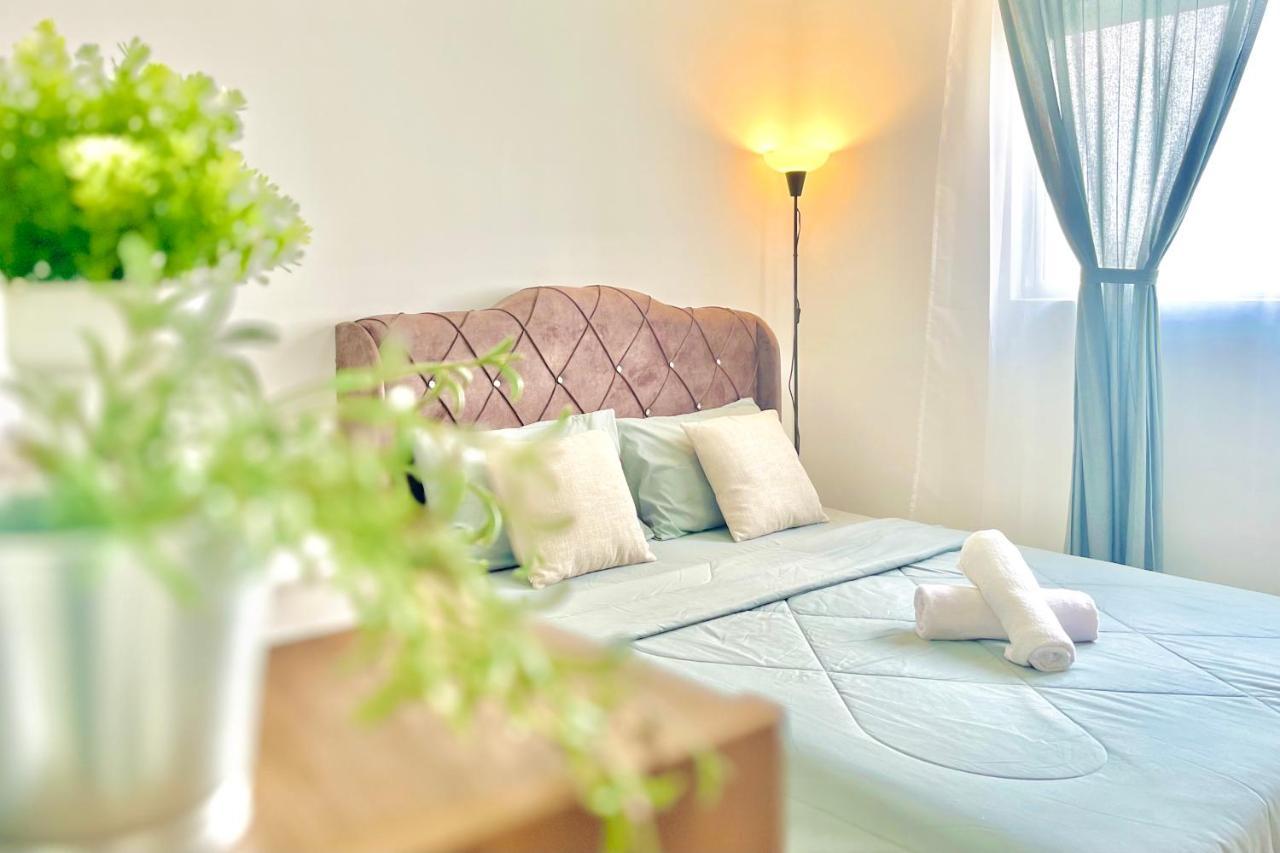 Alanis Studio Suite {Shortstay} Sepang Eksteriør bilde