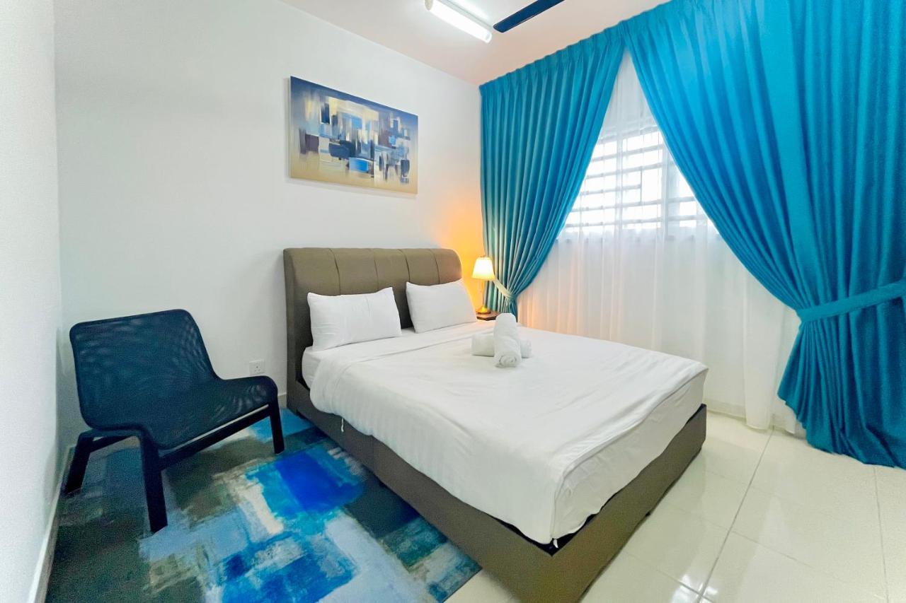 Alanis Studio Suite {Shortstay} Sepang Eksteriør bilde
